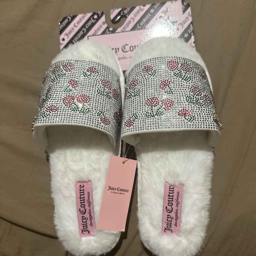Juicy Couture White Faux Fur Crystal Cherry Slide Sandals